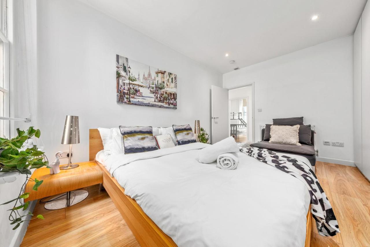 3-Bedroom Flat In London Sleeps 14 Hy1 Exterior foto